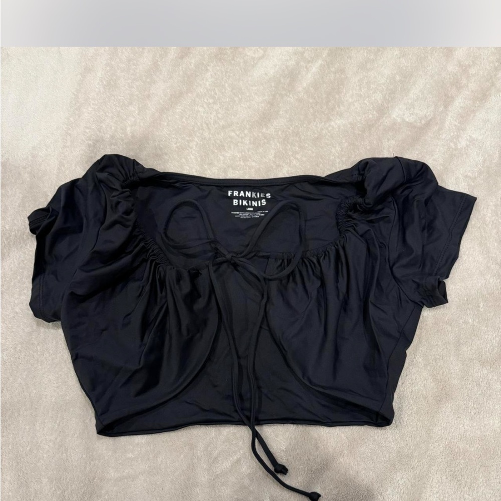 Frankie's Bikinis ziggy tie front crop top